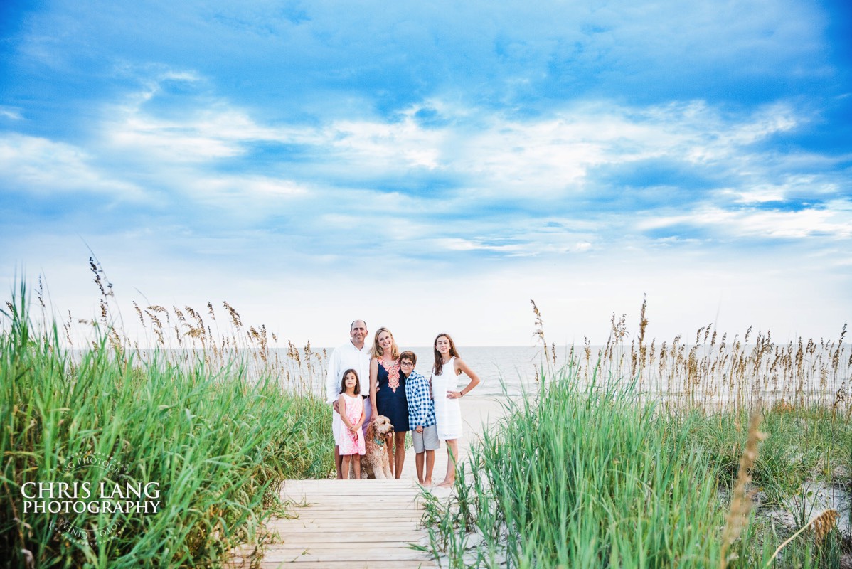 walkway to the beach -  sea oats - family having fun  - vacation - Bald Head Island Family Photo - BHI Photographers - Family Photo - Bald Head Island Photography - Chris Lang Photography  - 
