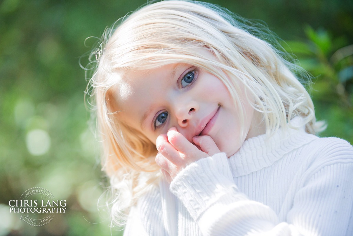 little blond  - blue eyes - kids - Bald Head Island Photographers - BHI Photography - Kids Portraits -  Pictures on Bald Head Island - BHI Photo Services - Chris Lang Photography 