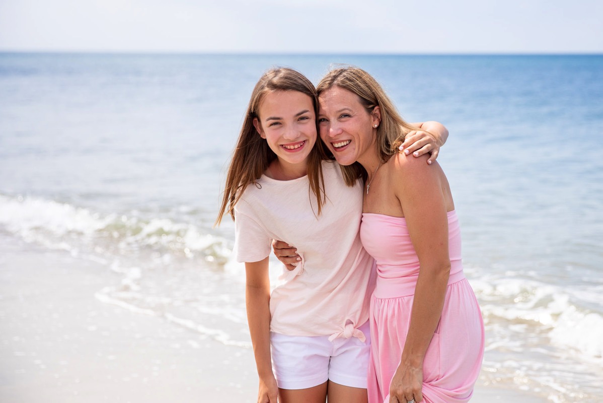 Mom and daughter picture on the beach - ocean - Bald Head Island Photographers - BHI Family Photography - Family Photos  - family portrait   family pictures  - BHI Photographer  - Bald Head Island pictures - Chris Lang Photography 