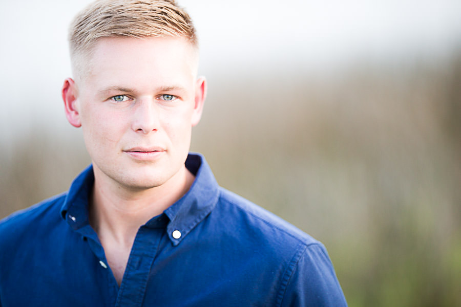 portrait image - headhsot - professional headshot of a young man  - Wilmington nc portrait photographers - Wilmingotn NC - Portrait Photography - Lifestyle Portraits- Chris Lang Photography