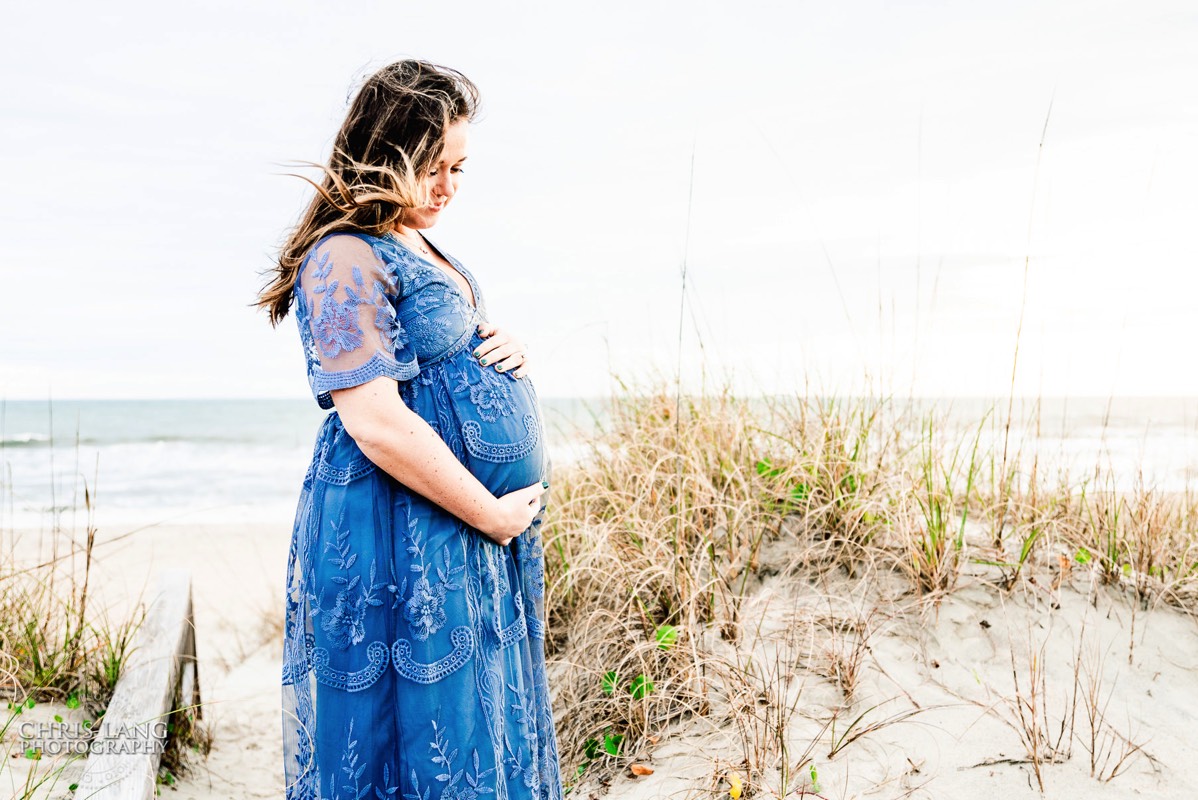 bald head island maternity session - maternity - wilmington nc maternity photograpphers - chris lang photography -  pregnancy photos -  maternity photo ideas