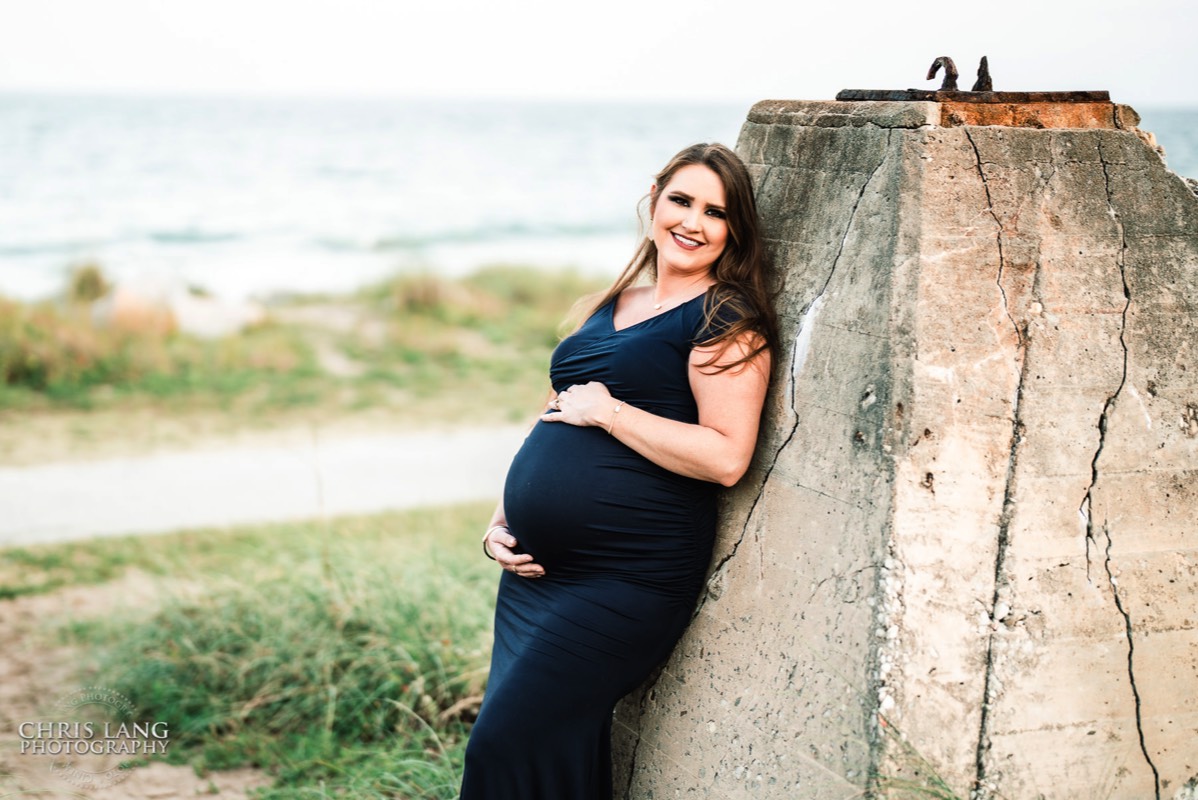  maternity - wilmington nc maternity photographers - chris lang photography -  pregnancy photos -  maternity photo ideas - baby bump  - blue maternity dress