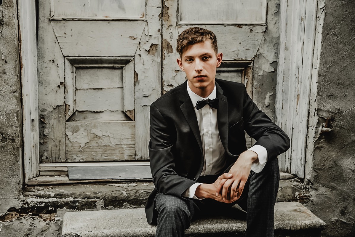 - High School Senior - Senior Portriat - Senior Portriat Photography - Wilmington NC Senior Portrait Photographers  - Chris Lang Photography - Photo ideas- Senior Photo Session 