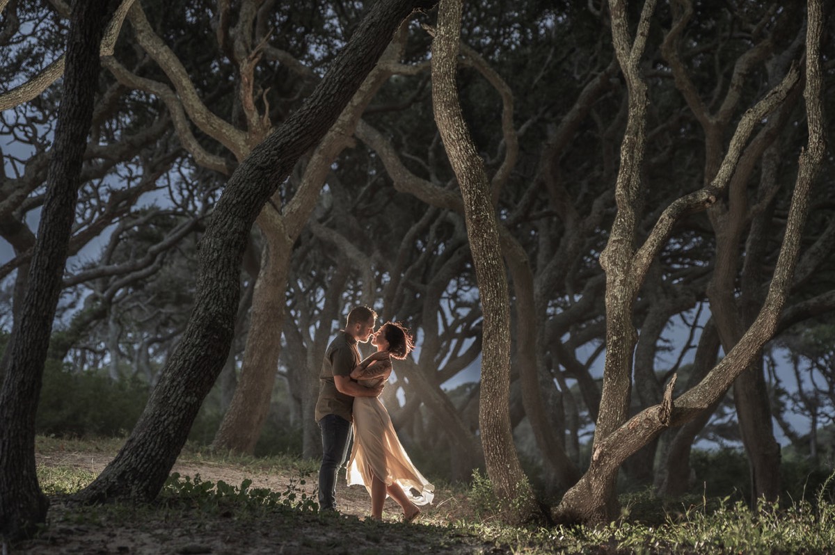 - Engagement Photography -  Engagement Photographers - Wilmingrton - NC - Chfris Lang Photography - Engageent photography ideas 